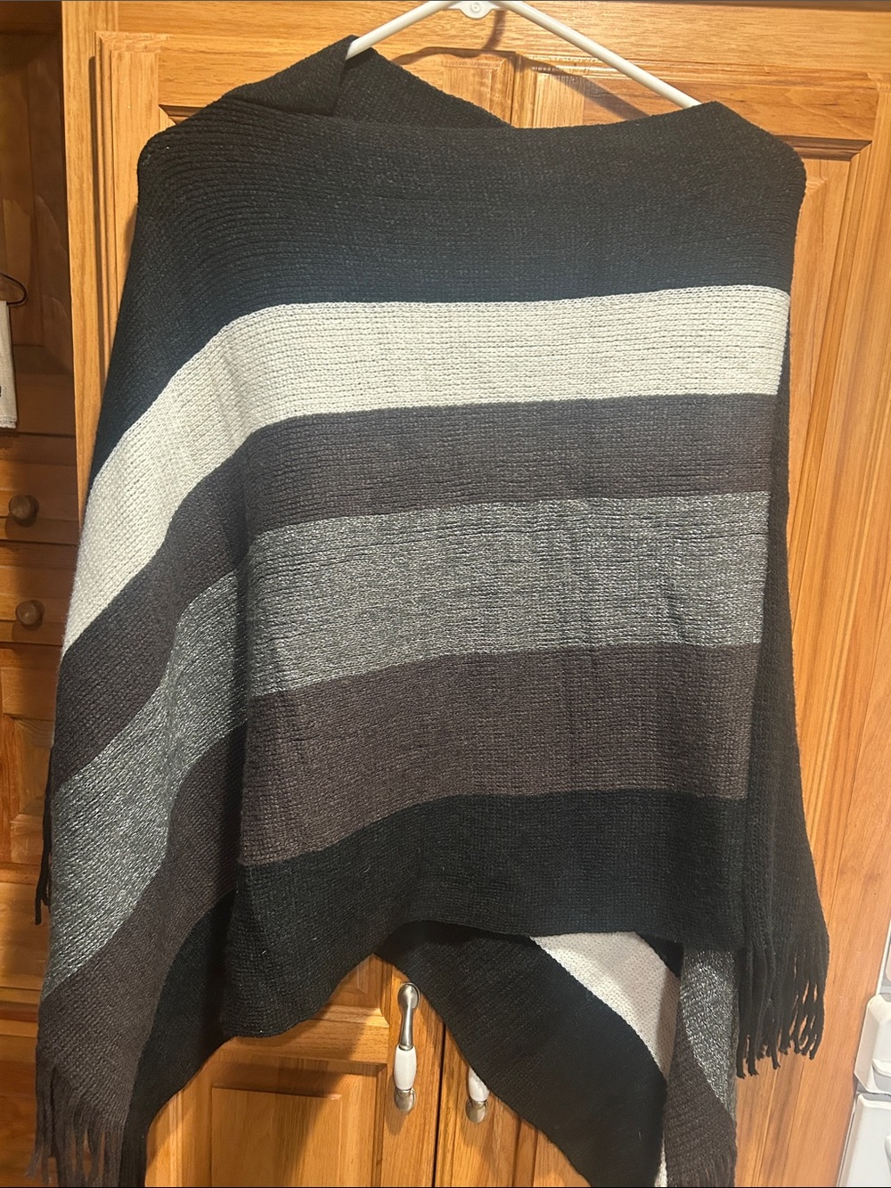 One size pullover asymmetrical shawl